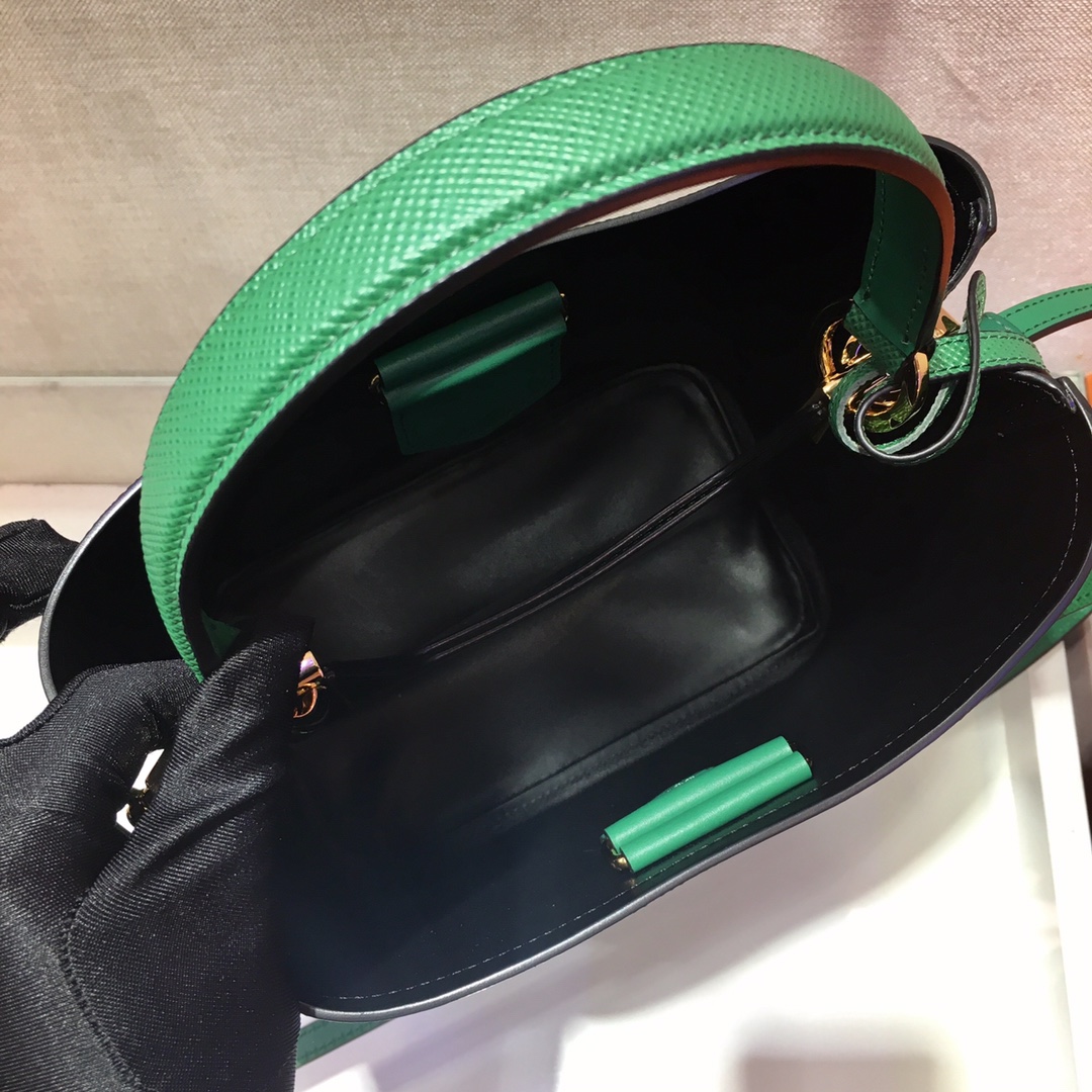 Prada Medium Panier Saffiano Leather Bag Green/Black 1BA212